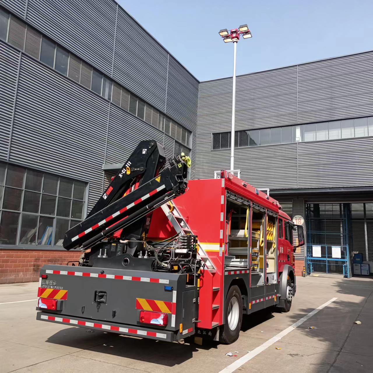 搶險救援消防車（德國曼）