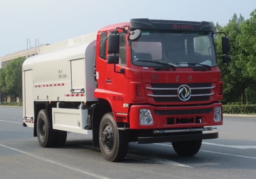 東風四驅8.5噸森林消防水罐車